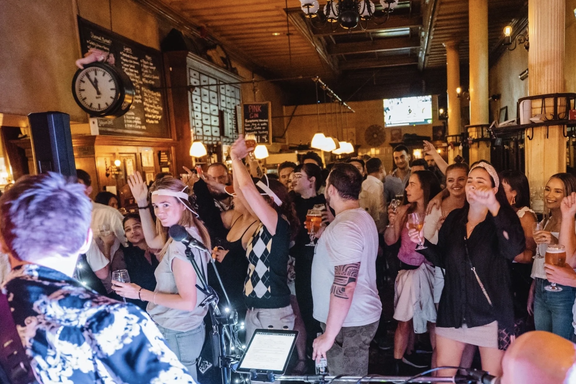 Party band Auckland — guests dancing at private party with James Van live music